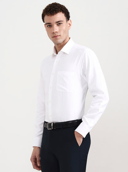 White Solid Regular Fit Formal Shirt | JadeBlue