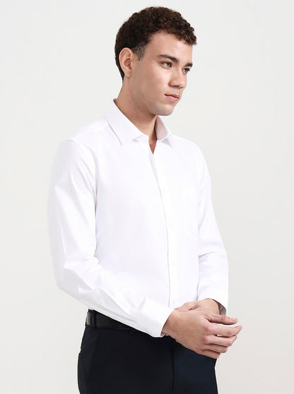 White Solid Regular Fit Formal Shirt | JadeBlue