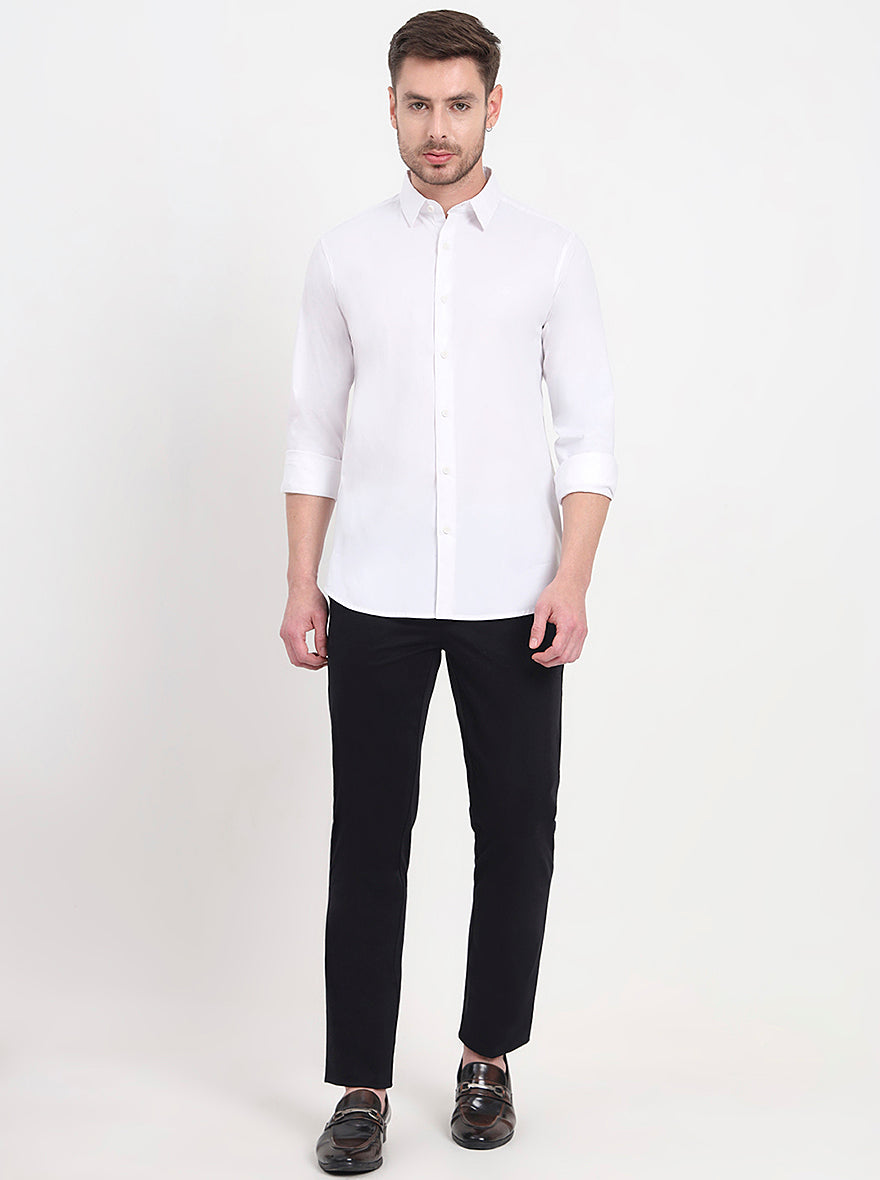 White Solid Slim Fit Casual Shirt | JadeBlue