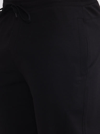 Black Solid Slim Fit Track Pant | JadeBlue