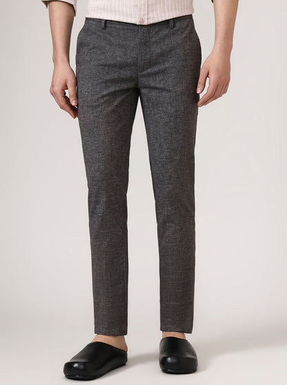 Black Solid Uno Fit Casual Trouser | JadeBlue