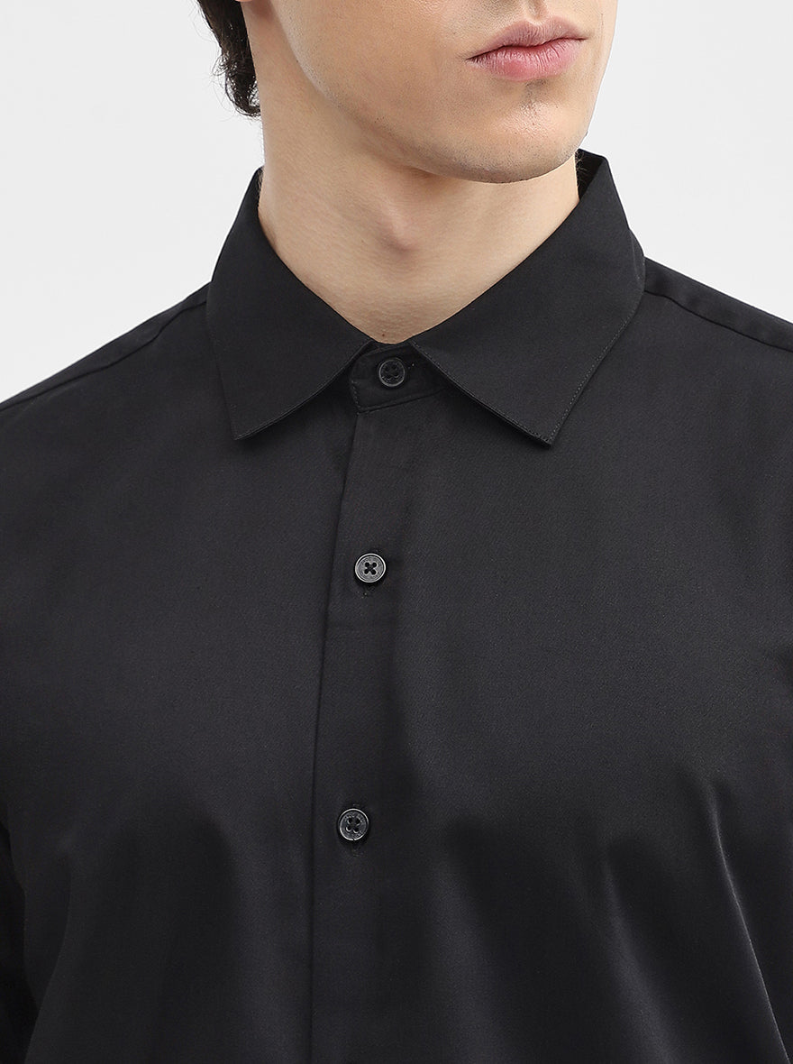 Black Solid Slim Fit Casual Shirt | JadeBlue
