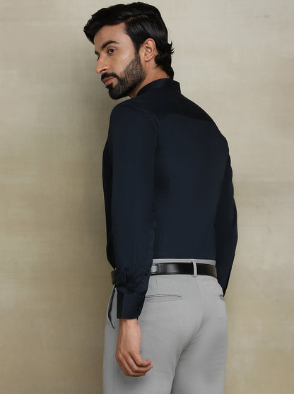Black Solid Slim Fit Formal Shirt | Metal