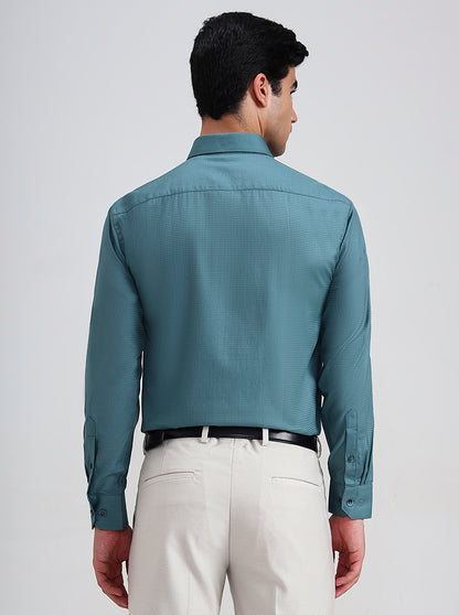 Teal Solid Regular Fit Formal Shirt | JadeBlue