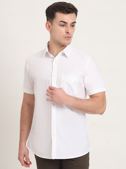 White Solid Slim Fit Casual Shirt | JadeBlue