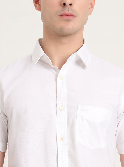 White Solid Slim Fit Casual Shirt | JadeBlue