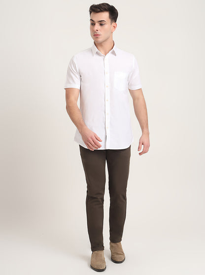 White Solid Slim Fit Casual Shirt | JadeBlue