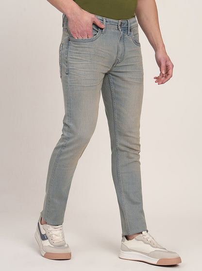 Light Blue Washed Slim Fit Jeans | JadeBlue