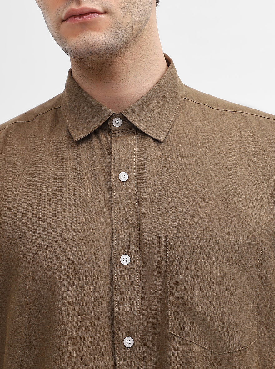 Dark Olive Solid Slim Fit Casual Shirt | JadeBlue