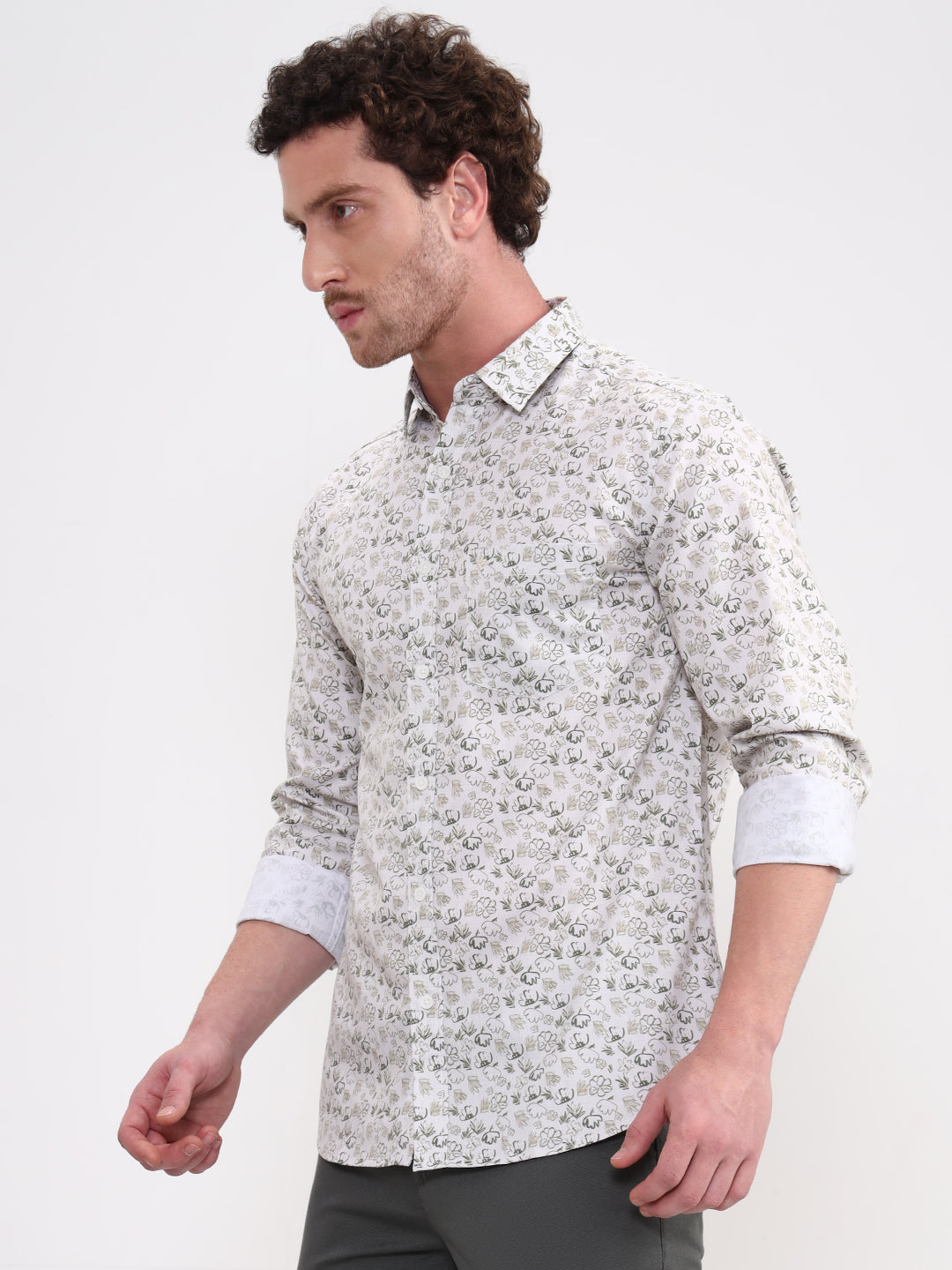Green & White Printed Slim Fit Casual Shirt | Greenfibre