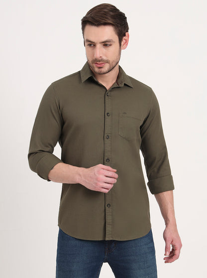 Olive Solid Slim Fit Casual Shirt | JadeBlue