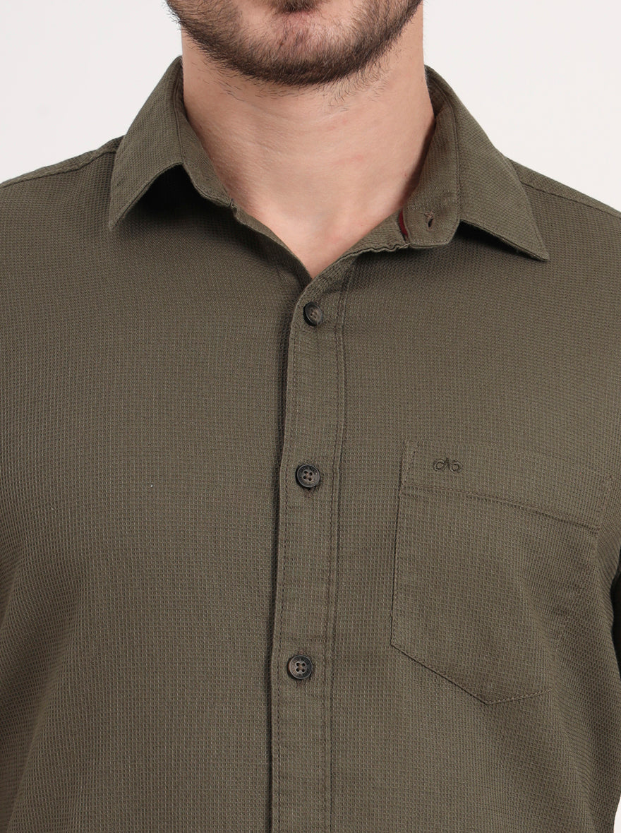 Olive Solid Slim Fit Casual Shirt | JadeBlue