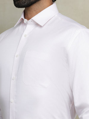 White Checked Regular Fit Formal Shirt | JadeBlue