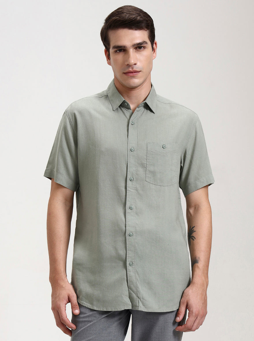Pista Solid Slim Fit Casual Shirt | JadeBlue