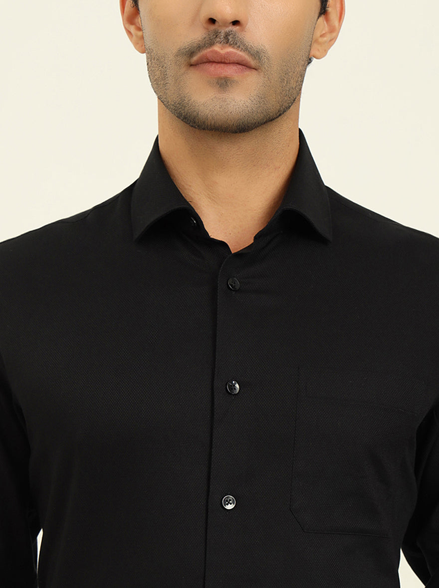 Black Solid Slim Fit Formal Shirt | Metal