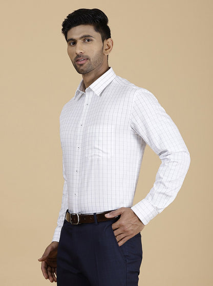 White Checked Regular Fit Formal Shirt | JadeBlue