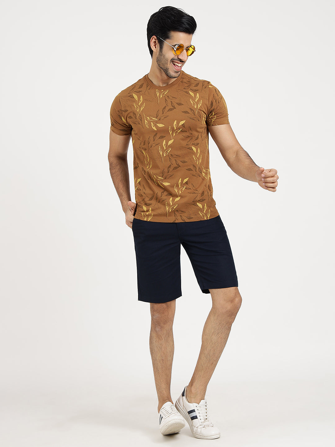 Navy Blue Solid Slim Fit Shorts | JadeBlue