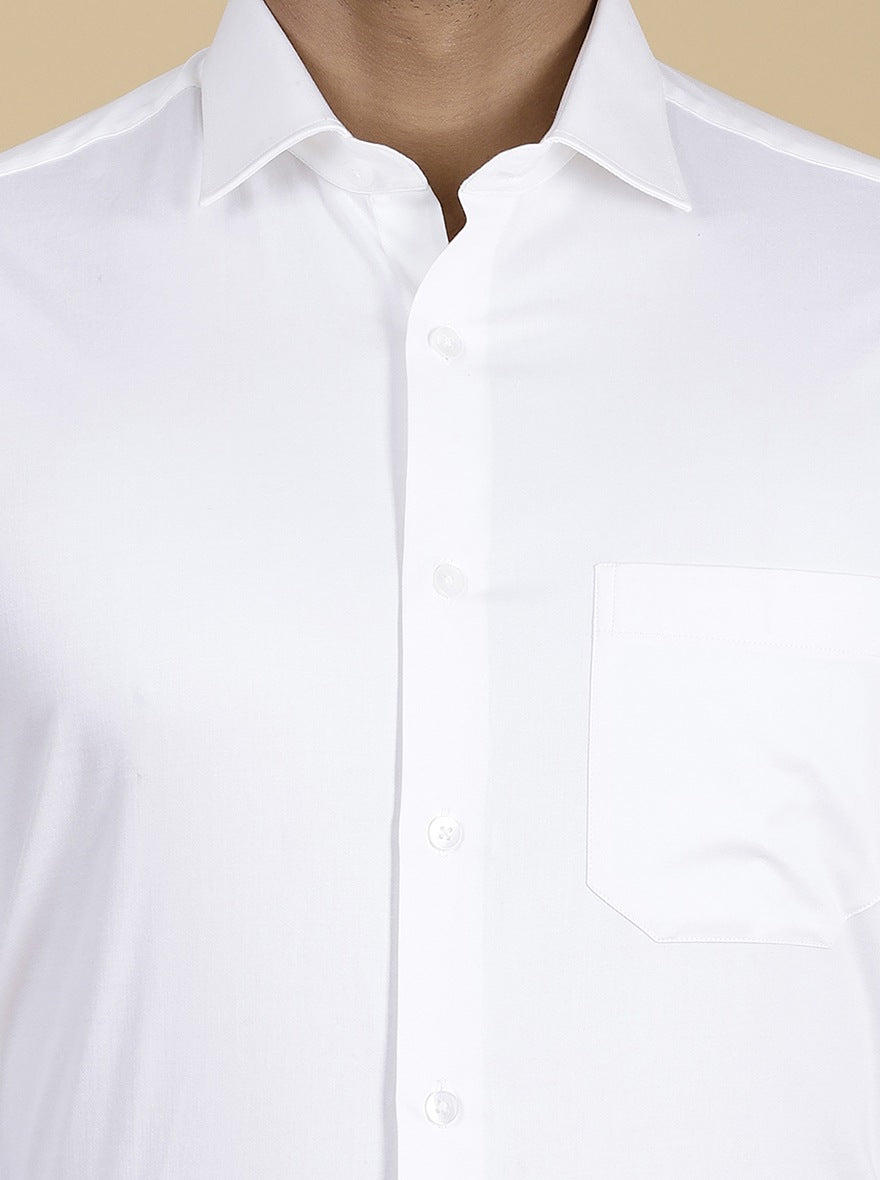 White Solid Slim Fit Formal Shirt | Metal