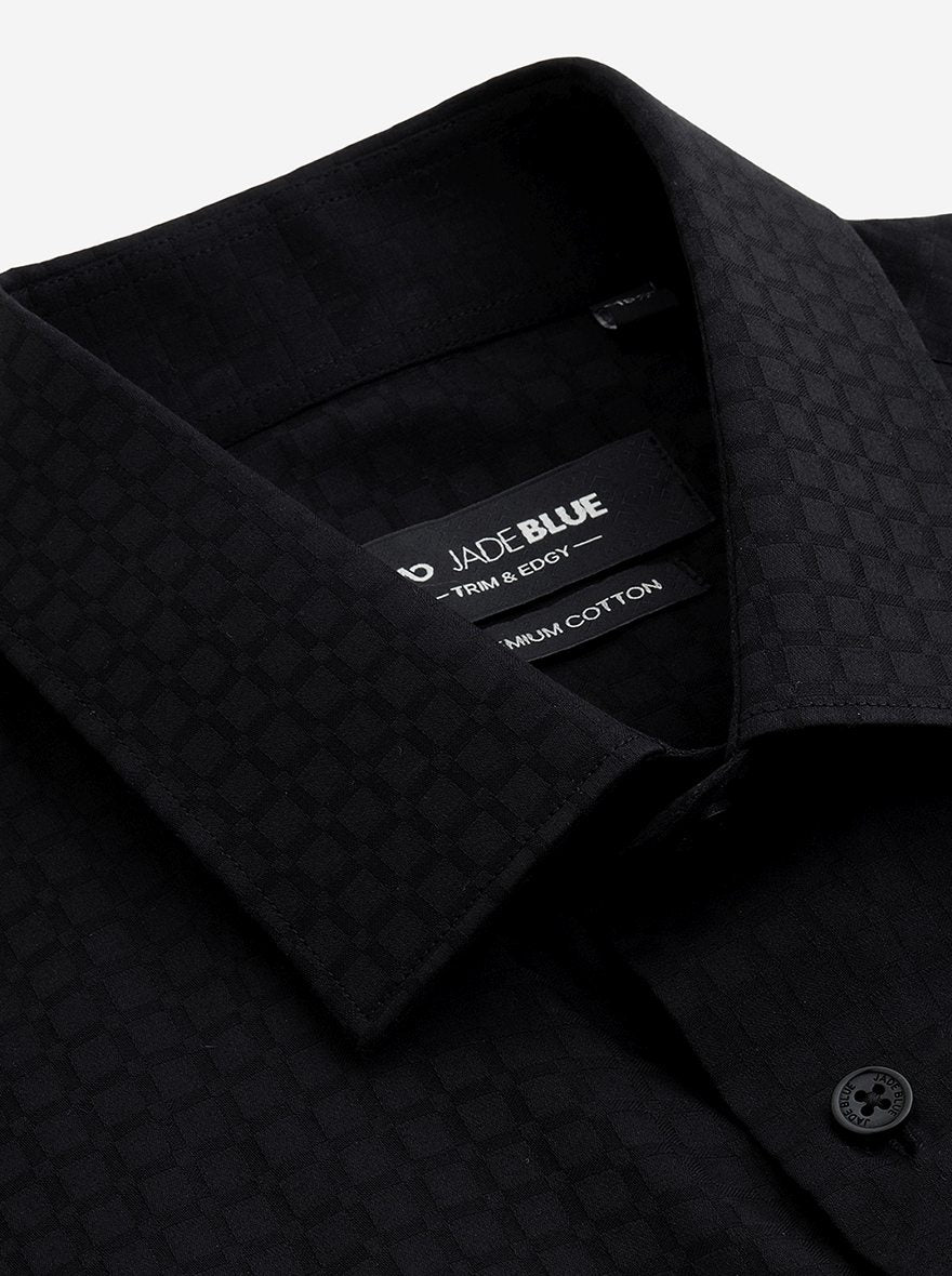 Black Solid Slim Fit Formal Shirt | JadeBlue