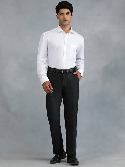 White Solid Regular Fit Formal Shirt | JadeBlue