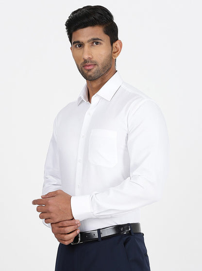 White Solid Regular Fit Formal Shirt | JadeBlue