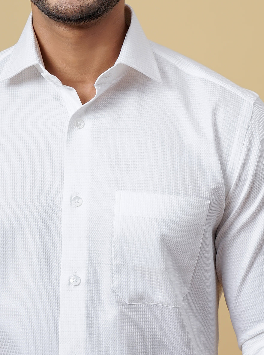 White Solid Slim Fit Formal Shirt | Metal