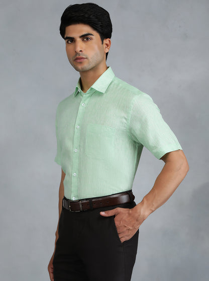 Light Green Solid Regular Fit Formal Shirt | JadeBlue