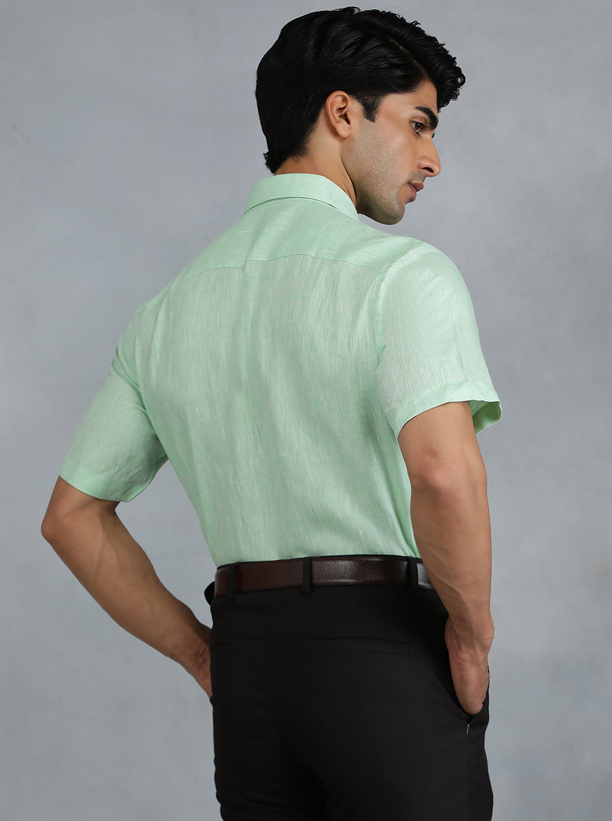 Light Green Solid Regular Fit Formal Shirt | JadeBlue