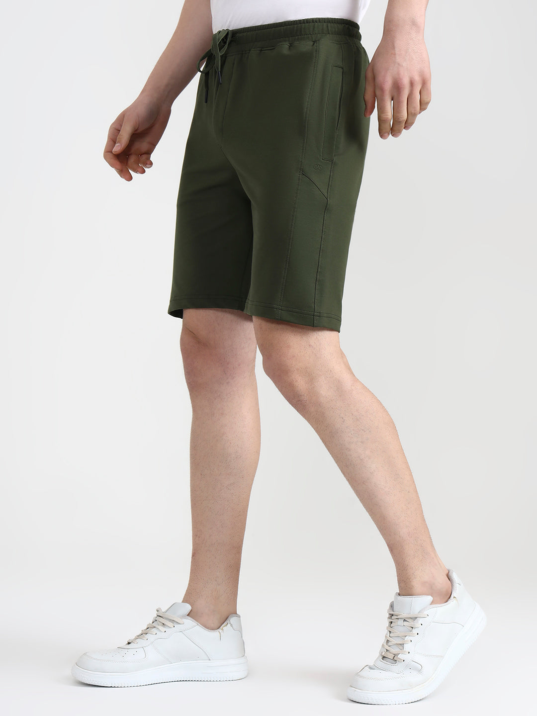 Olive Green Solid Slim Fit Shorts | JadeBlue
