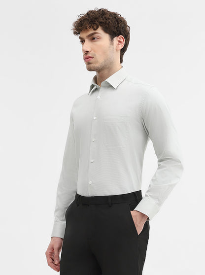 Pista Solid Regular Fit Formal Shirt | JadeBlue