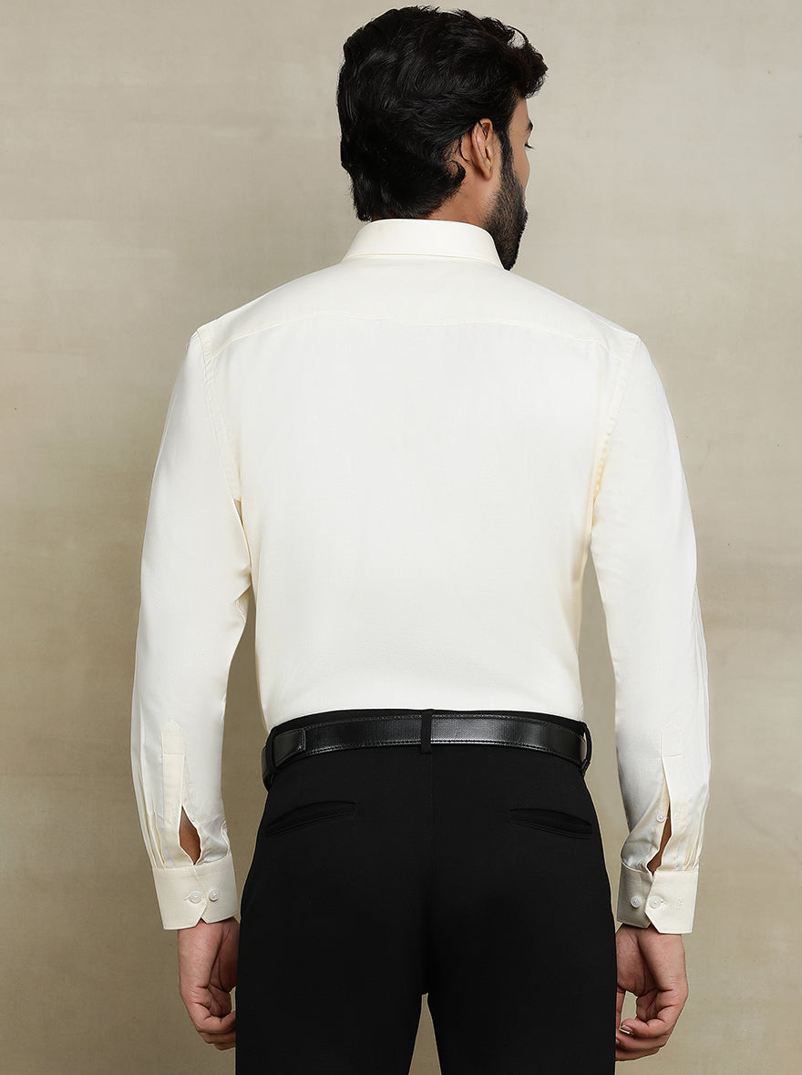 Light Yellow Solid Regular Fit Formal Shirt | JadeBlue
