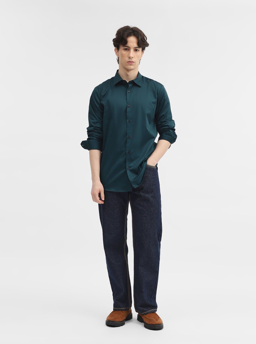 Teal Solid Slim Fit Casual Shirt | JadeBlue