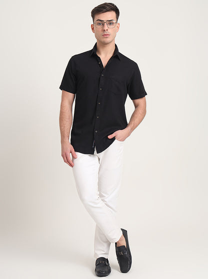 Black Solid Slim Fit Casual Shirt | JadeBlue