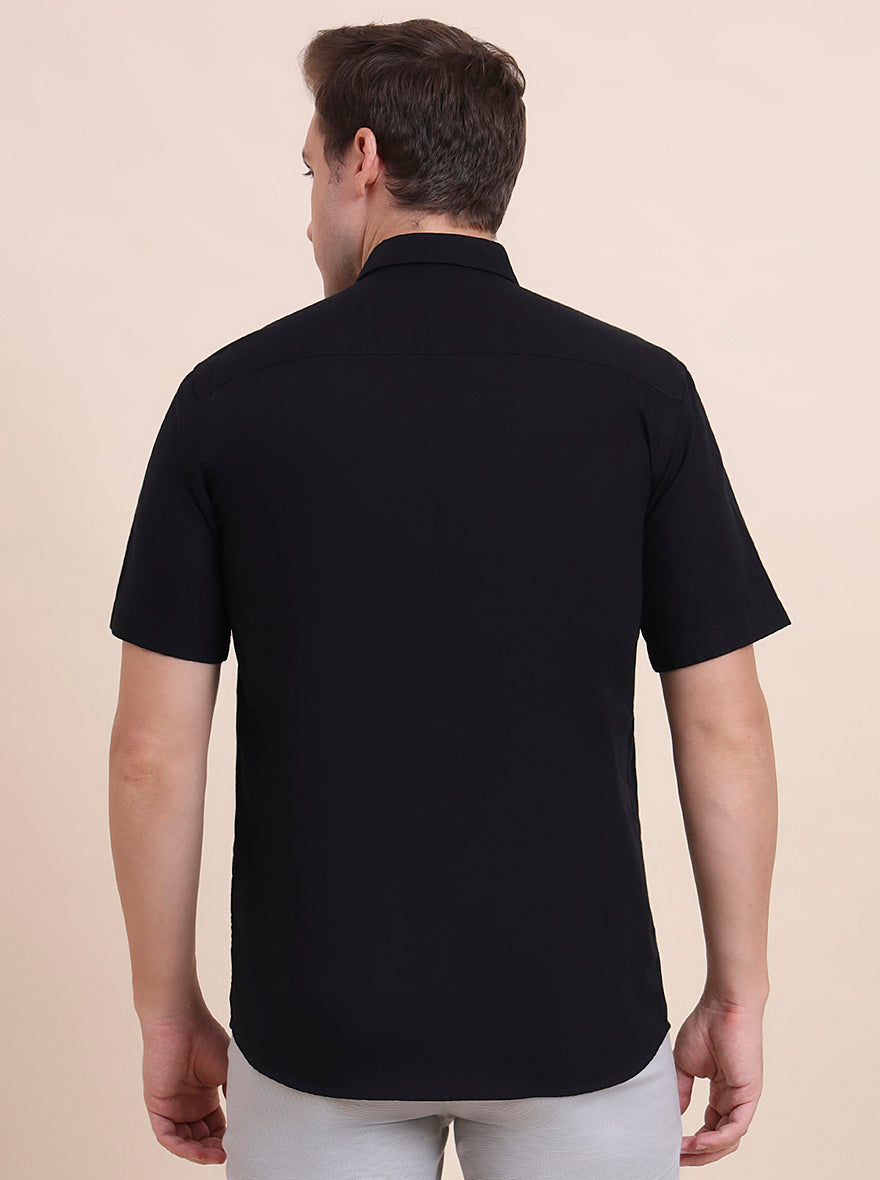 Black Solid Tailored Fit Semi Casual Shirt | JadeBlue