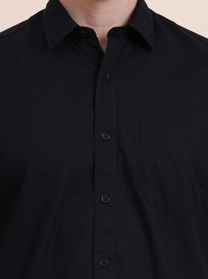 Black Solid Tailored Fit Semi Casual Shirt | JadeBlue