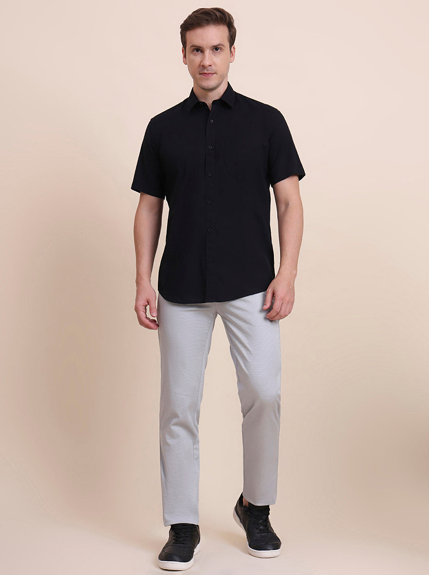 Black Solid Tailored Fit Semi Casual Shirt | JadeBlue