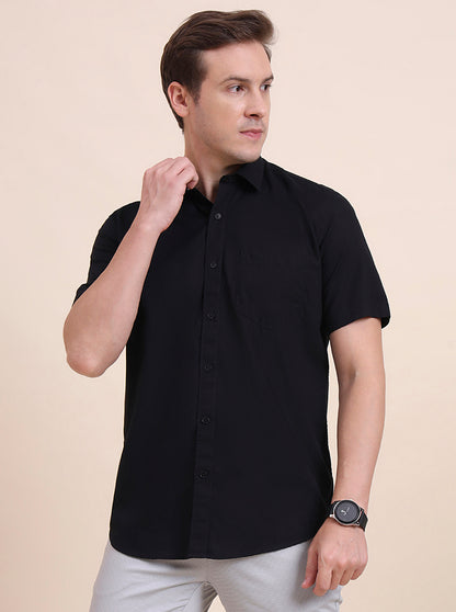 Black Solid Tailored Fit Semi Casual Shirt | JadeBlue