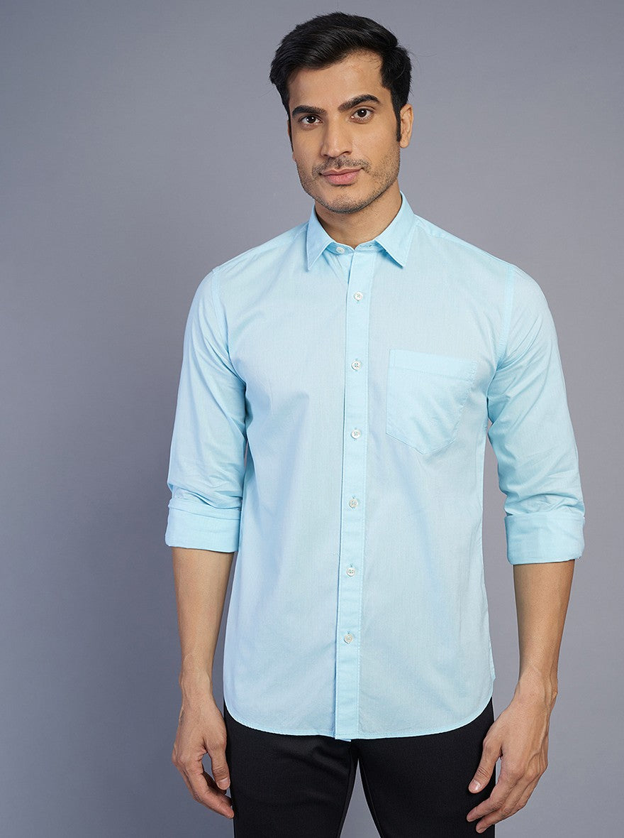 Light Blue Solid Slim Fit Semi Casual Shirt | JadeBlue