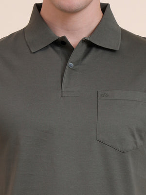 Olive Green Solid Regular Fit Polo T-Shirt | JadeBlue