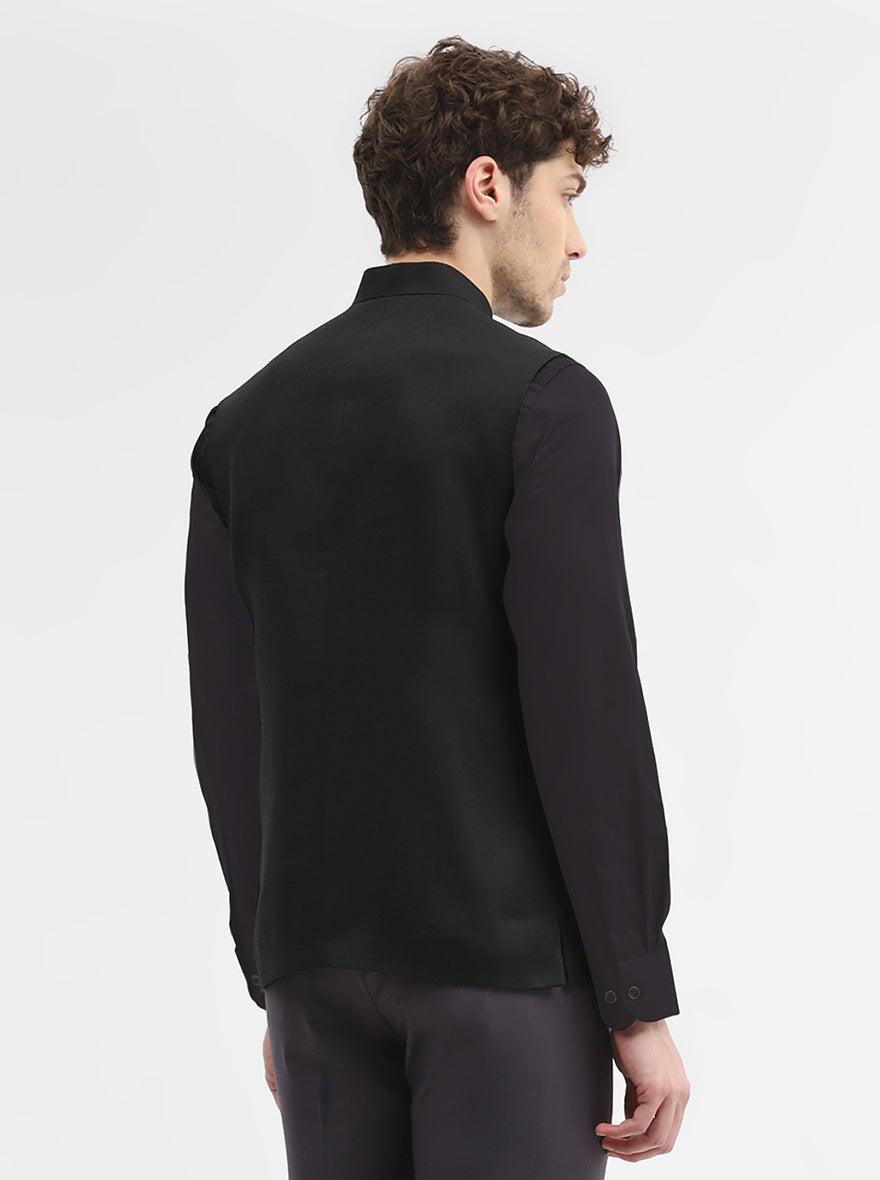 Black Solid Regular Fit Modi Jacket | JadeBlue