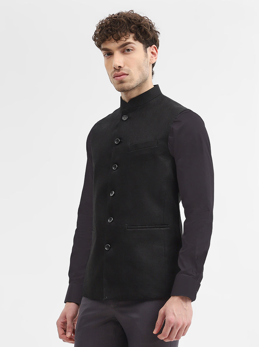 Black Solid Regular Fit Modi Jacket | JadeBlue