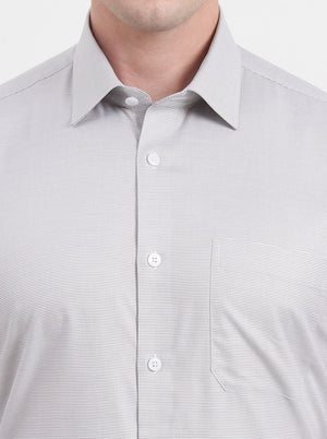 Light Grey Solid Regular Fit Formal Shirt | JadeBlue