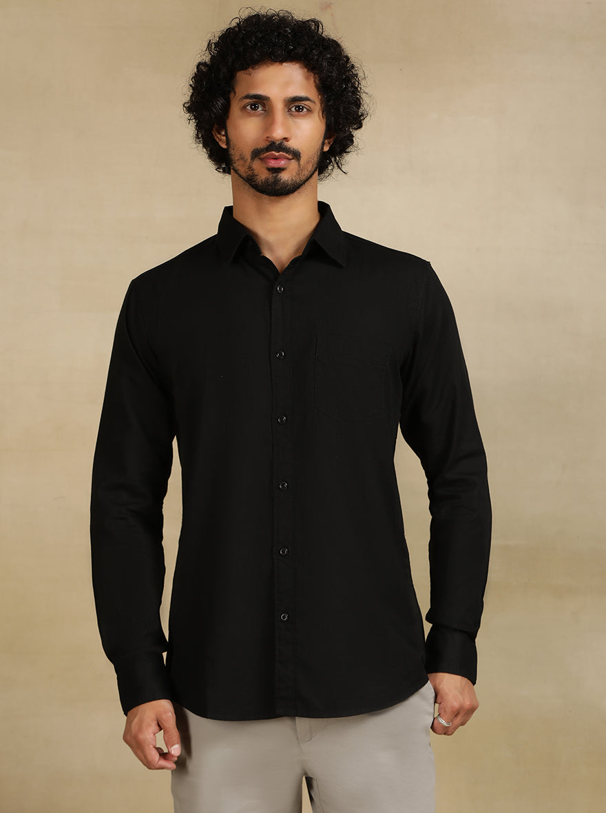 Black Solid Slim Fit Casual Shirt | JadeBlue