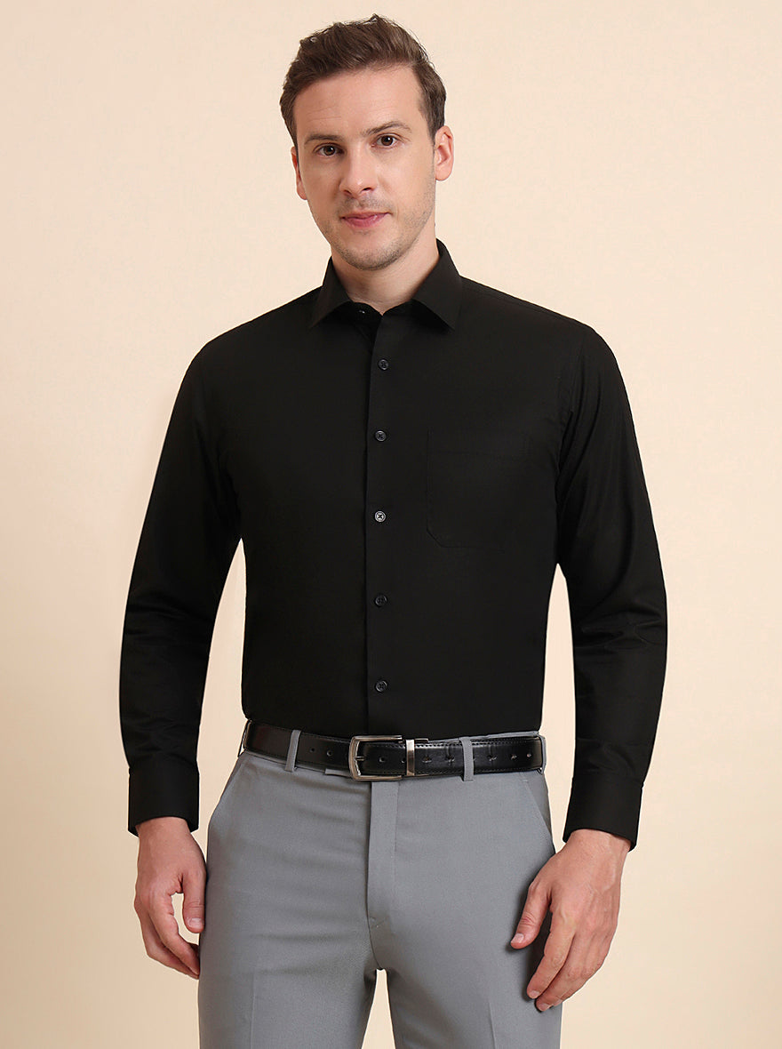 Black Solid Slim Fit Formal Shirt | JadeBlue