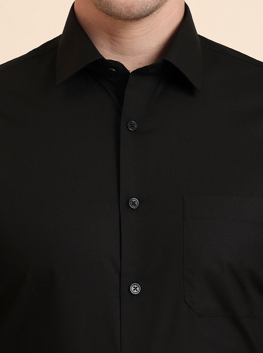 Black Solid Slim Fit Formal Shirt | JadeBlue