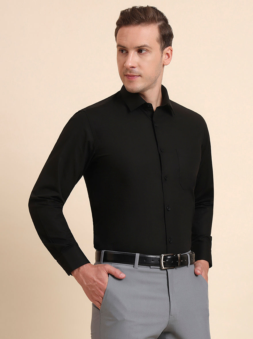 Black Solid Slim Fit Formal Shirt | JadeBlue