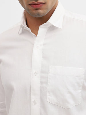White Solid Smart Fit Semi Casual Shirt | JadeBlue