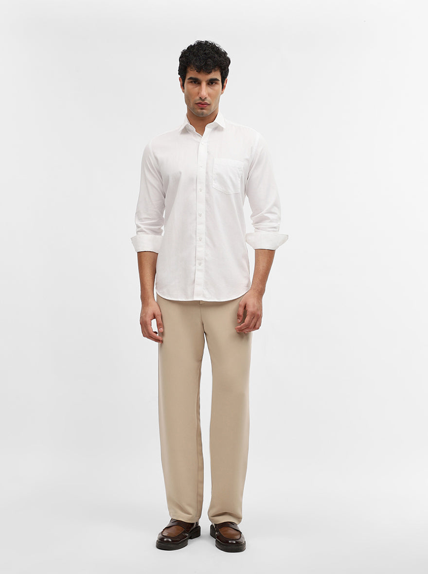 White Solid Smart Fit Semi Casual Shirt | JadeBlue