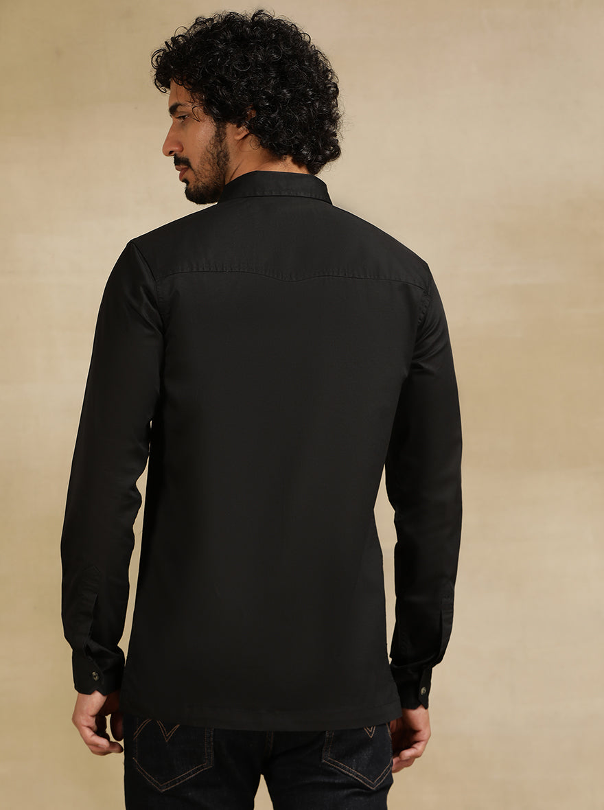 Black Solid Slim Fit Casual Shirt | JadeBlue