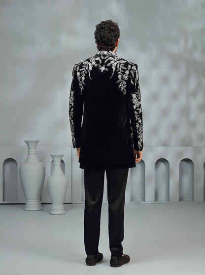 Black Embroidered Indowestern | Virasana